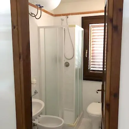 2 Bedrooms With Shared Pool And Wifi At *